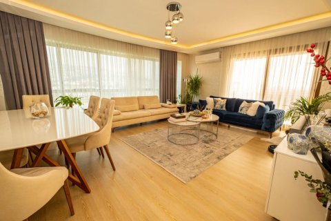 3+1 Leilighet i Izmir, Tyrkia Nr. 142929 - 4