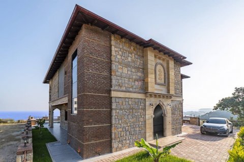 Villa for sale in Avsallar, Antalya, Turkey, 4 bedrooms, 439m2, No. 117952 – photo 2