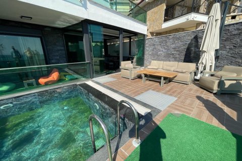 3+1 Villa  i Alanya, Antalya, Tyrkiet Nr. 149621 - 3