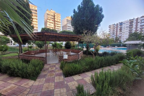 3+1 Wohnung in Mersin, Türkei Nr. 135297 - 4