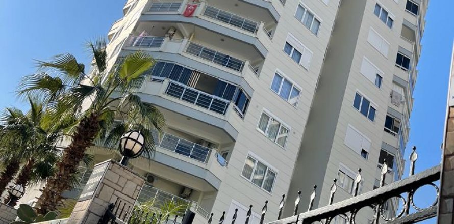 2+1 Lägenhet i Mahmutlar, Antalya, Turkiet Nr. 116262