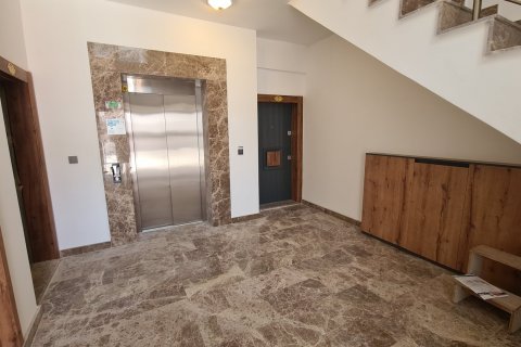 Apartment for sale in Kusadasi, Aydin, Turkey, 3 bedrooms, 130m2, No. 113927 – photo 3