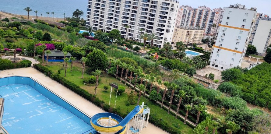 4+1 Wohnung  in Mersin, Türkei Nr. 111872