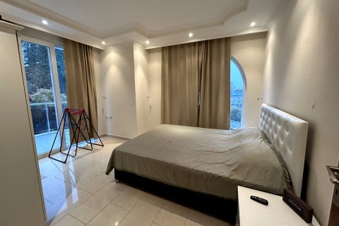 for sale  in Alanya, Antalya, Turkey, 4 bedrooms, 200m2, No. 117766 – photo 18