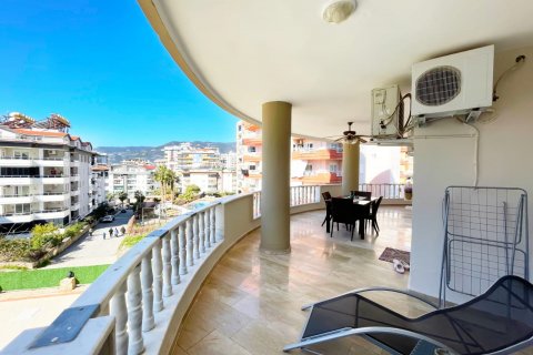 2+1 Lägenhet i Alanya, Antalya, Turkiet Nr. 111395 - 10