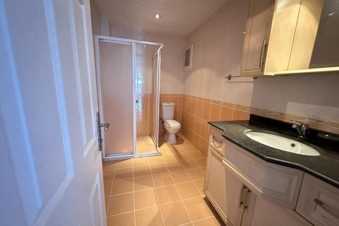 Продажа квартиры в Оба, Анталье, Турция 4+1, 220м2, №114000 – фото 16