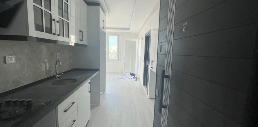 1+1 Leilighet  i Mersin, Tyrkia Nr. 135106