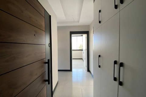 Продажа квартиры в Мерсине, Турция 2+1, 110м2, №121953 – фото 3