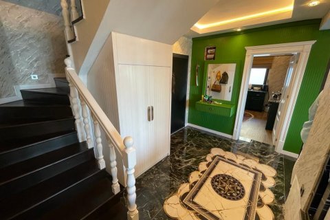 3+1 Villa  i Alanya, Antalya, Tyrkiet Nr. 149621 - 24