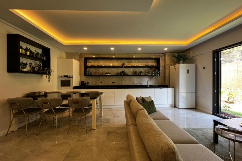 2+1 Apartment  in Kusadasi, Aydin, Turkey No. 111363