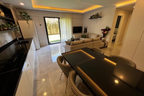 Daire 2+1 Kuşadası, Aydın, Türkiye №111363 - 2