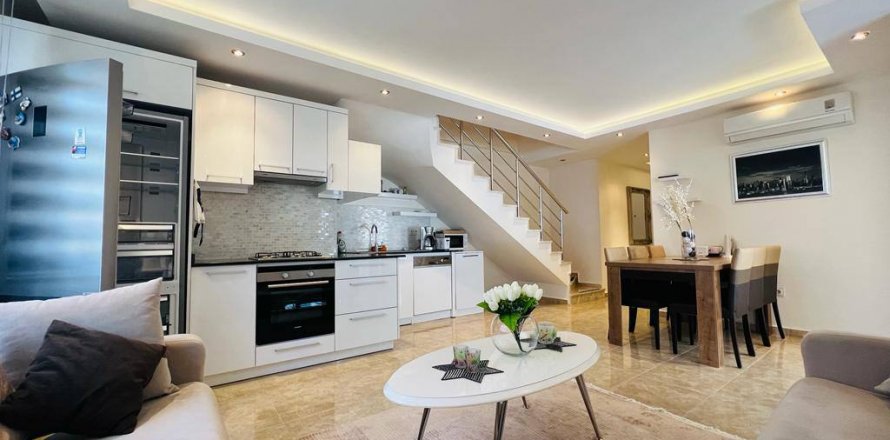 3+1 Penthouse  in Alanya, Antalya, Turkey No. 147636