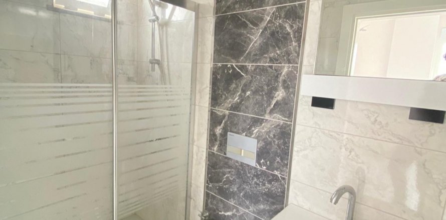 2+1 Lägenhet i Mahmutlar, Antalya, Turkiet Nr. 120534
