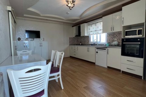 آپارتمان در Mersin ، ترکیه 3 خوابه ، 130 متر مربع. شماره 132828 - 3