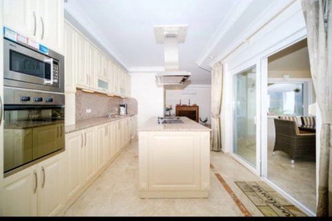 4+2 Villa i Kargicak, Alanya, Antalya, Tyrkiet Nr. 121561 - 21