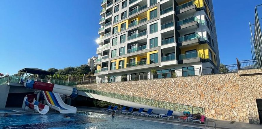 2+1 Wohnung  in Mahmutlar, Antalya, Türkei Nr. 158728