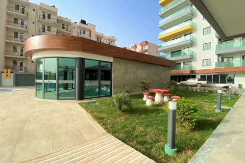 1+1 Lägenhet i Euro Residence 20, Mahmutlar, Antalya, Turkiet Nr. 120879 - 8