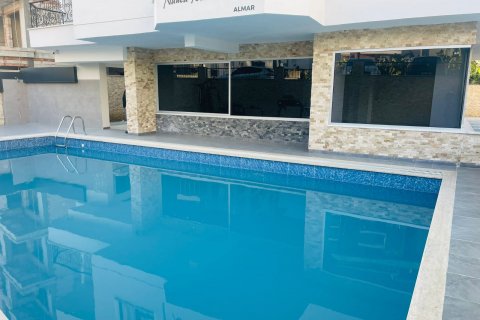 3+1 Takvåning  i Mahmutlar, Antalya, Turkiet Nr. 145417 - 9