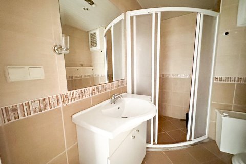 Apartment for sale in Cikcilli, Antalya, Turkey, 1 bedroom, 70m2, No. 132948 – photo 12