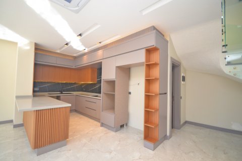 4+1 Villa i Kargicak, Alanya, Antalya, Tyrkiet Nr. 113450 - 18
