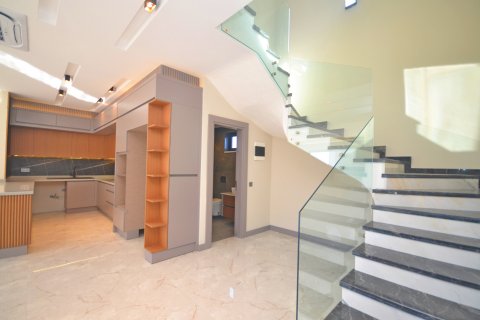 4+1 Villa i Kargicak, Alanya, Antalya, Tyrkiet Nr. 113450 - 19