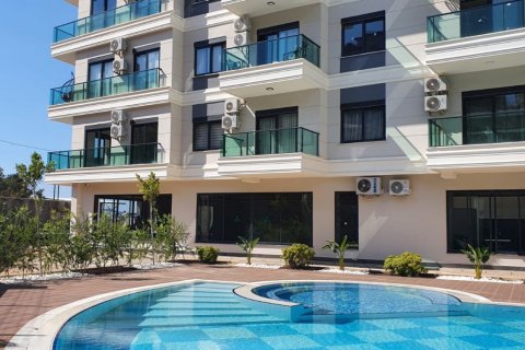 Daire  1+1  Oba, Antalya, Türkiye №131631