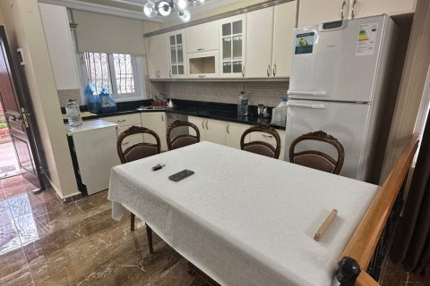 3+1 Lägenhet i Mersin, Turkiet Nr. 117437 - 7