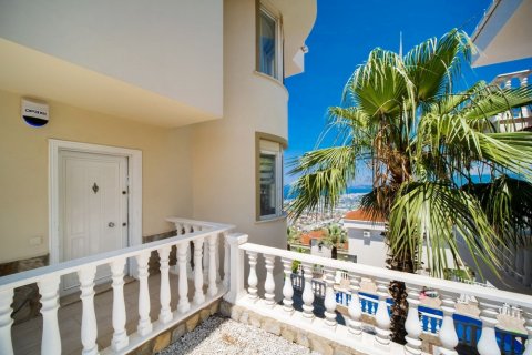 3+2 Villa i Kargicak, Alanya, Antalya, Tyrkiet Nr. 136562 - 22