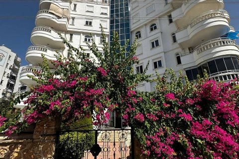 2+1 Lägenhet  i Alanya, Antalya, Turkiet Nr. 145524 - 25