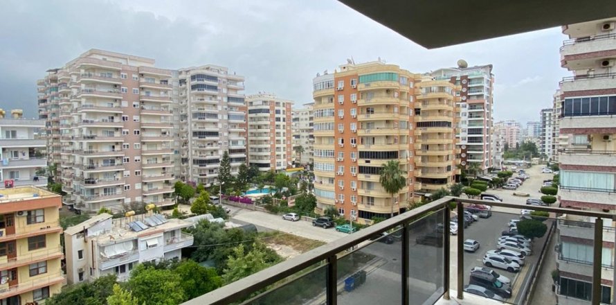 3+1 Takleilighet  i Mahmutlar, Antalya, Tyrkia Nr. 120535