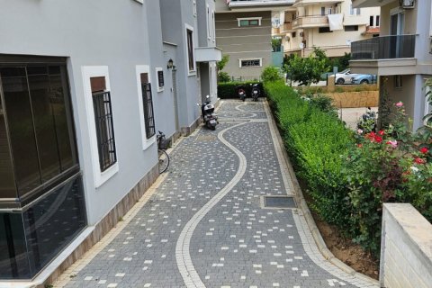 2+1 Wohnung in Oba, Antalya, Türkei Nr. 145418 - 2