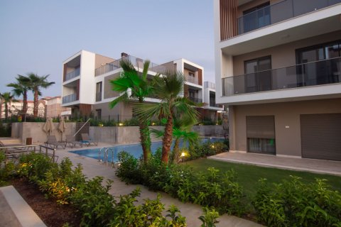 Продажа квартиры  в Измире, Турция 2+1, 70м2, №116418 – фото 6