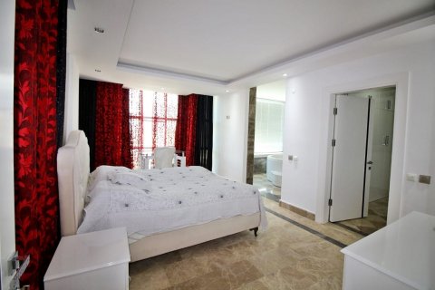 5+1 Villa in Konakli, Antalya, Türkei Nr. 111517 - 18