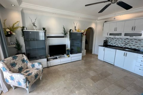 2+1 Lägenhet i Cikcilli, Antalya, Turkiet Nr. 133104 - 2
