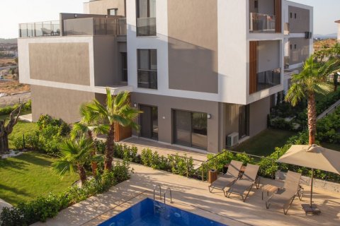 2+1 Leilighet  i Izmir, Tyrkia Nr. 116418