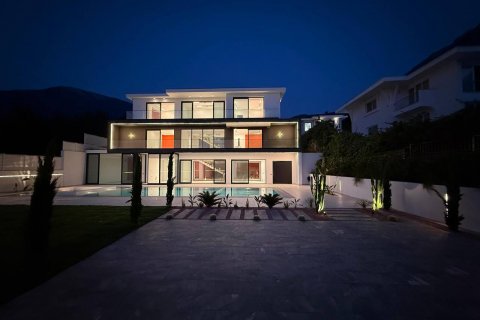 Villa for sale  in Oludeniz, Fethiye, Mugla, Turkey, 4 bedrooms, 330m2, No. 206947 – photo 10
