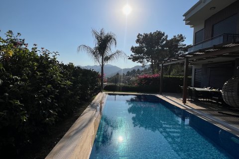 4+1 Villa  i Gocek, Mugla, Tyrkiet Nr. 194008 - 8