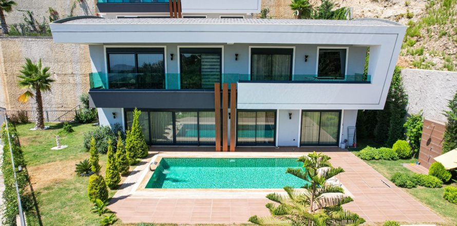 4+1 Villa  i Alanya, Antalya, Tyrkiet Nr. 145854