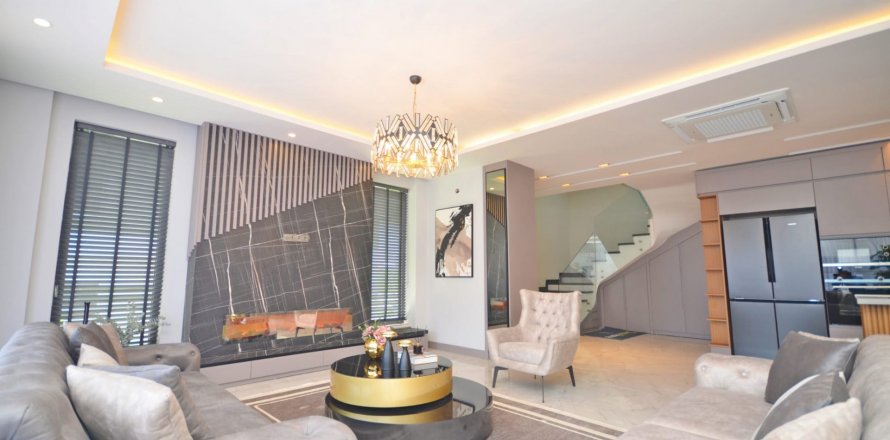 4+1 Villa i Kargicak, Alanya, Antalya, Turkiet Nr. 136568