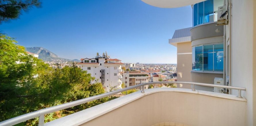 2+1 Apartment in Cikcilli, Antalya, Turkey No. 123079