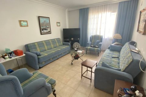 4+1 Wohnung in Mersin, Türkei Nr. 117335 - 2
