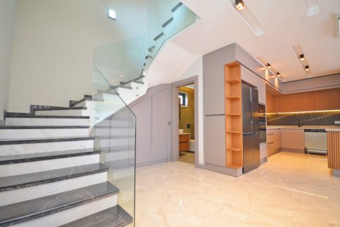 4+1 Villa i Kargicak, Alanya, Antalya, Turkiet Nr. 136568 - 15