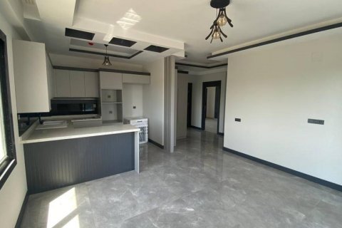 2+1 Wohnung  in Mersin, Türkei Nr. 131322 - 2