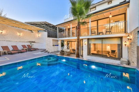 4+1 Villa  in Kalkan, Antalya, Turkey No. 145219