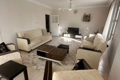 آپارتمان در  Mersin ، ترکیه 3 خوابه ، 160 متر مربع.  شماره 134826