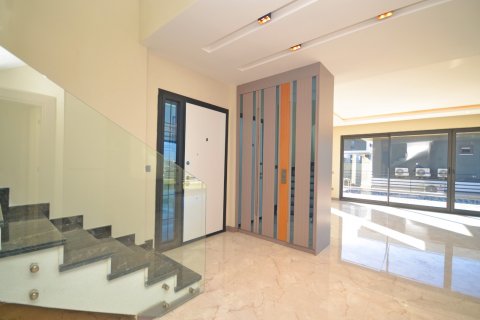 4+1 Villa i Kargicak, Alanya, Antalya, Tyrkiet Nr. 113450 - 17