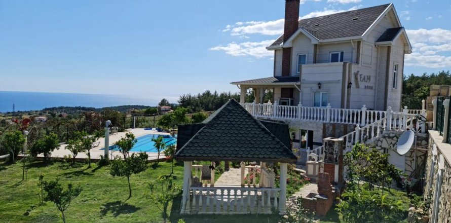 Villa 7+1 İncekum, Antalya, Türkiye №123073