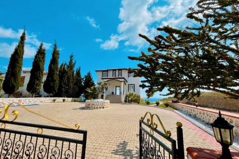 Apartment for sale in Gazipasa, Antalya, Turkey, 5 bedrooms, 300m2, No. 113266 – photo 14