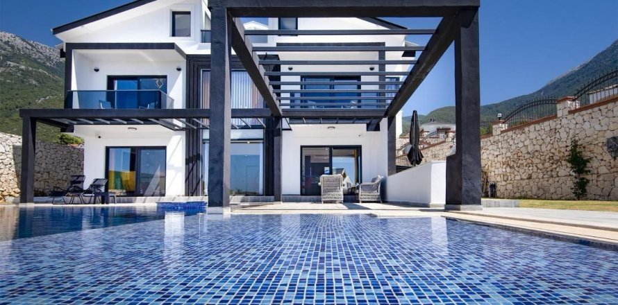 6+1 Villa in Fethiye, Mugla, Türkei Nr. 210394