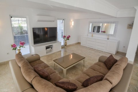 Villa for sale in Fethiye, Mugla, Turkey, 5 bedrooms, 250m2, No. 191941 – photo 10